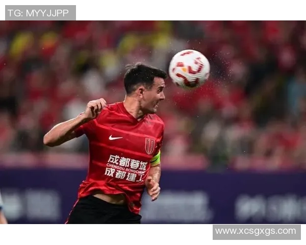 成都足球队在最新足球状态排行榜中荣登第十名展现出强劲实力与潜力